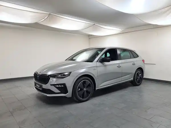 ŠKODA SCALA (1/18)