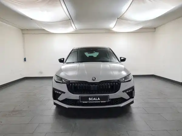 ŠKODA SCALA (3/18)