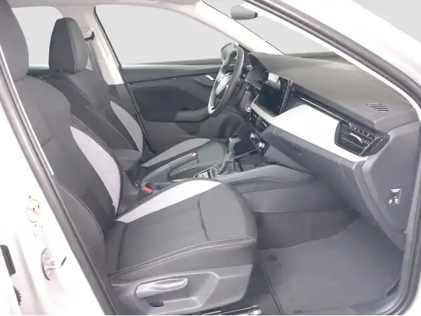 ŠKODA SCALA (15/17)