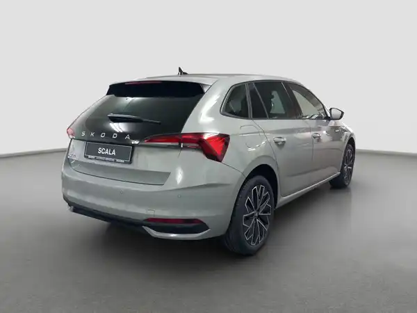 ŠKODA SCALA (5/17)