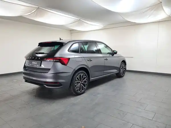ŠKODA SCALA (7/17)