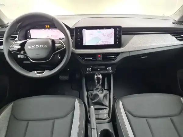 ŠKODA SCALA (9/17)