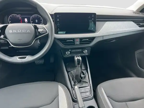 ŠKODA SCALA (12/16)