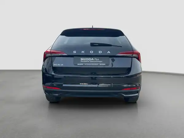 ŠKODA SCALA (6/16)