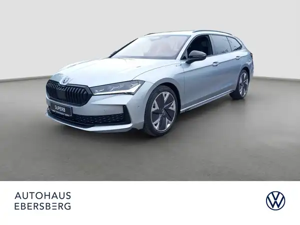 ŠKODA SUPERB (2/16)