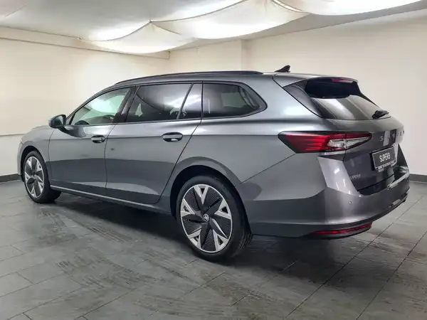 ŠKODA SUPERB (5/17)
