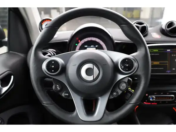 SMART FORTWO (17/21)