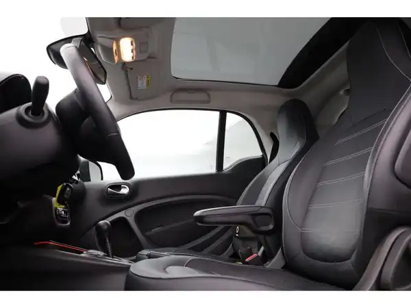 SMART FORTWO (19/21)