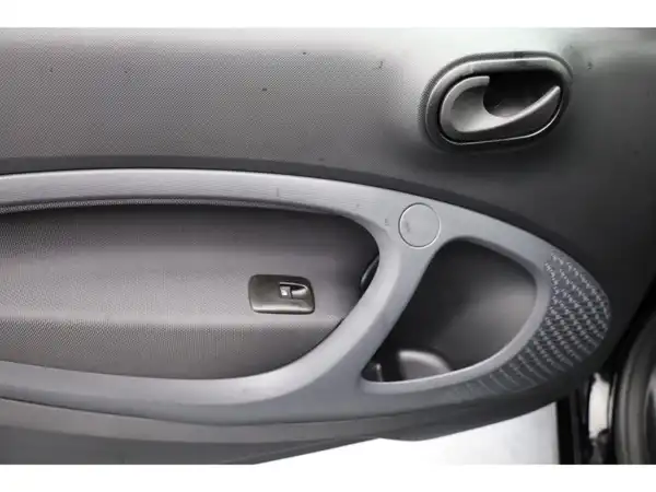 SMART FORTWO (10/19)