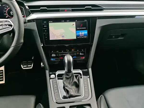 VW ARTEON SHOOTINGBRAKE (12/16)