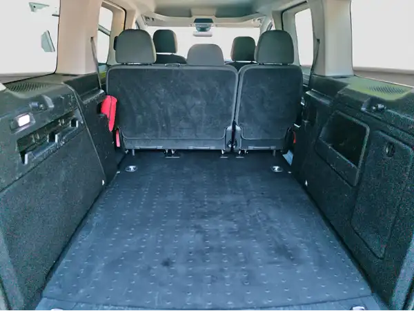 VW CADDY MAXI (13/16)