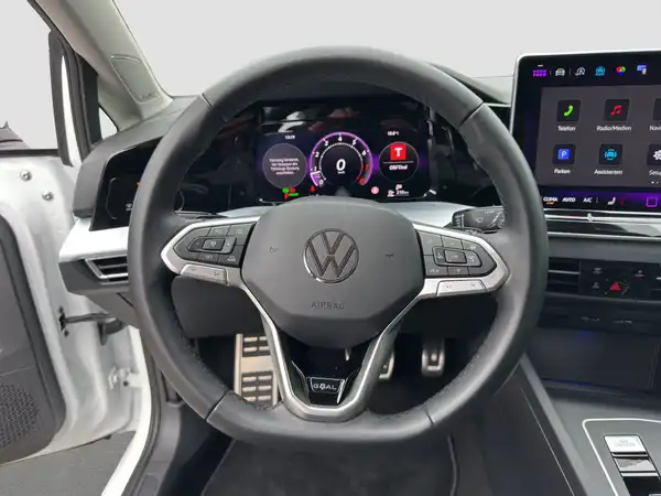 VW GOLF (11/16)