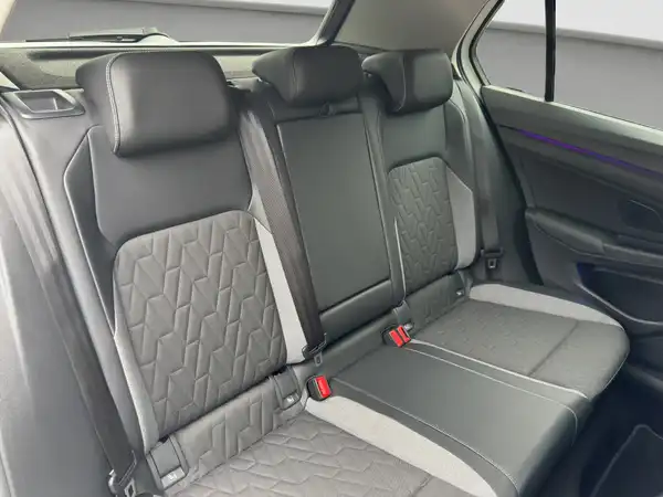 VW GOLF (15/16)