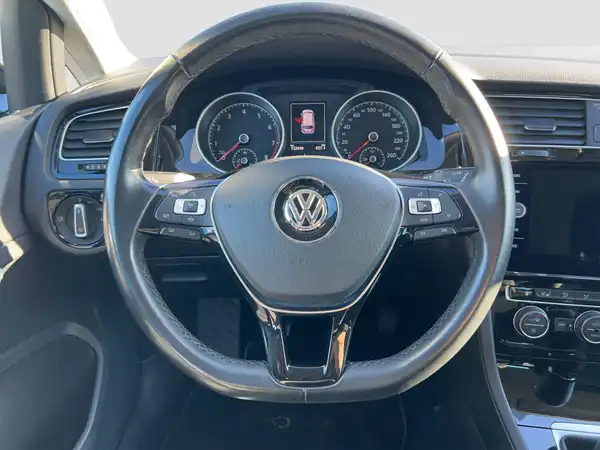 VW GOLF VARIANT (11/16)