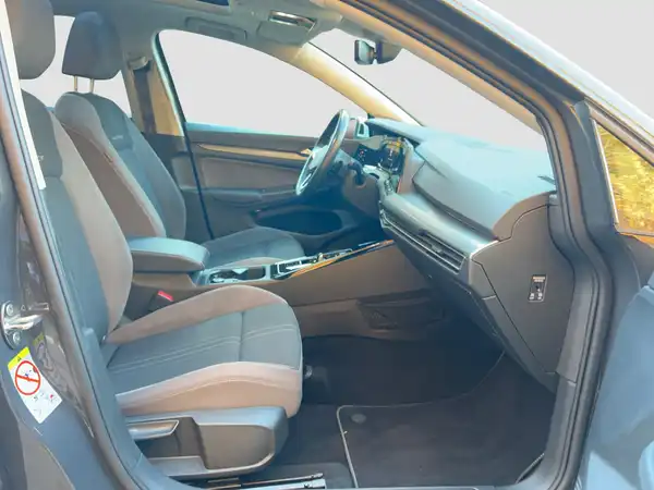 VW GOLF VARIANT (14/16)