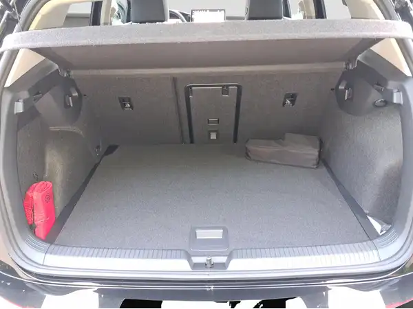 VW GOLF (12/15)