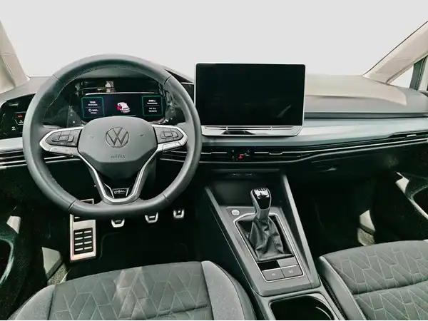 VW GOLF (10/16)