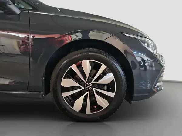 VW GOLF (16/16)