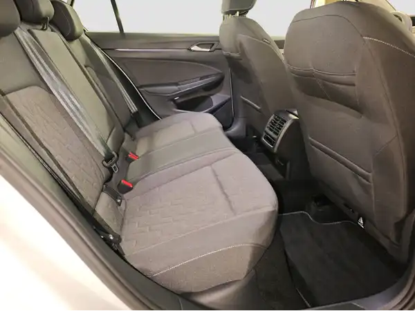 VW GOLF (15/16)