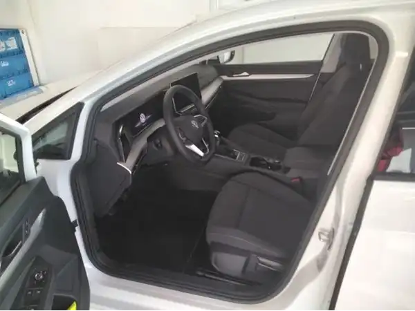 VW GOLF (6/6)