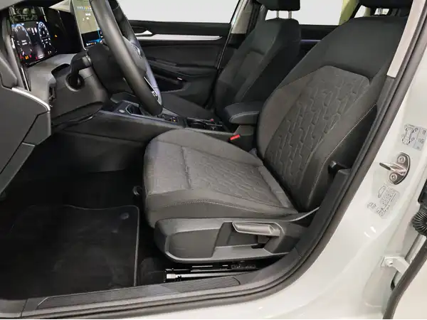 VW GOLF (8/16)