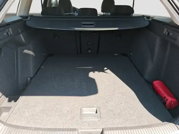 VW GOLF VARIANT (13/16)