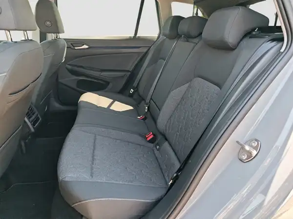 VW GOLF VARIANT (9/16)