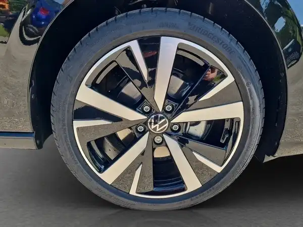 VW GOLF (16/16)