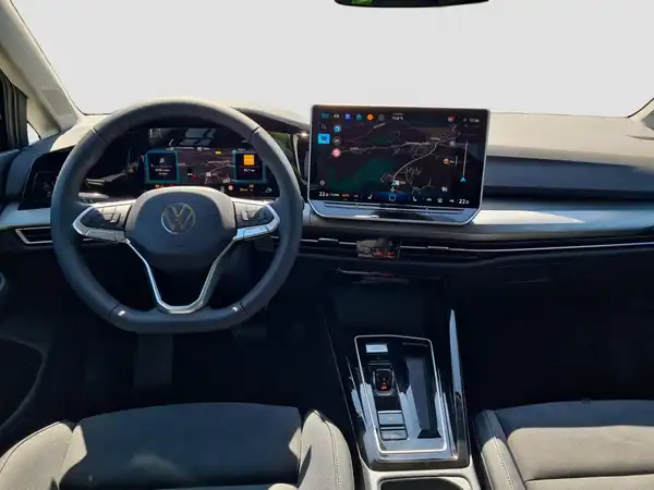 VW GOLF (10/16)