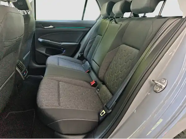 VW GOLF (8/16)