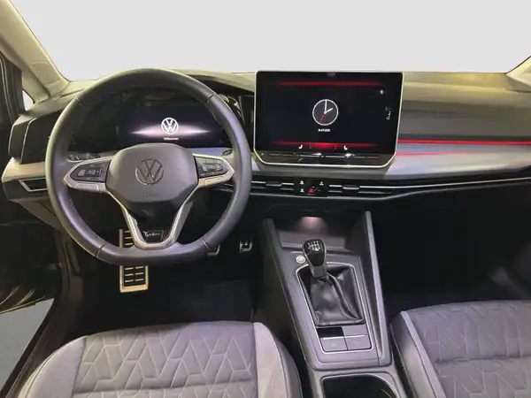 VW GOLF (10/16)