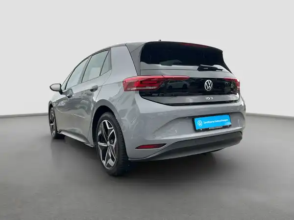 VW ID.3 (7/16)