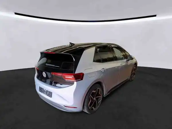 VW ID.3 (3/5)