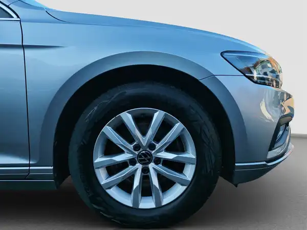 VW PASSAT VARIANT (16/16)