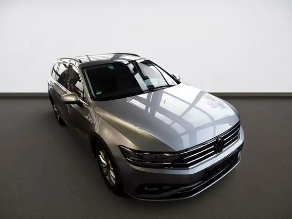 VW PASSAT VARIANT (3/8)