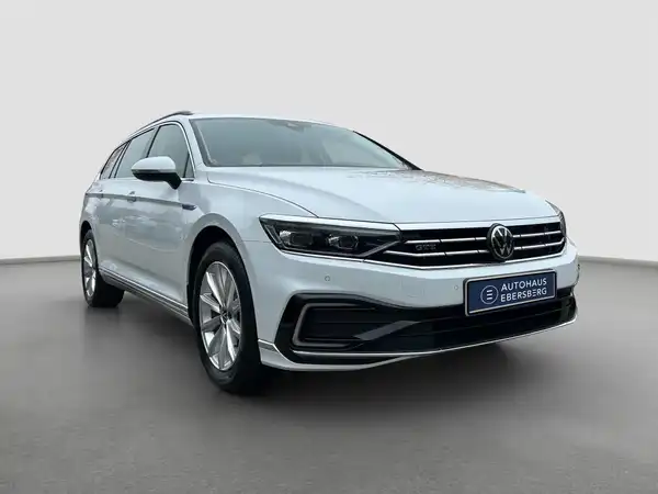 VW PASSAT VARIANT (4/16)