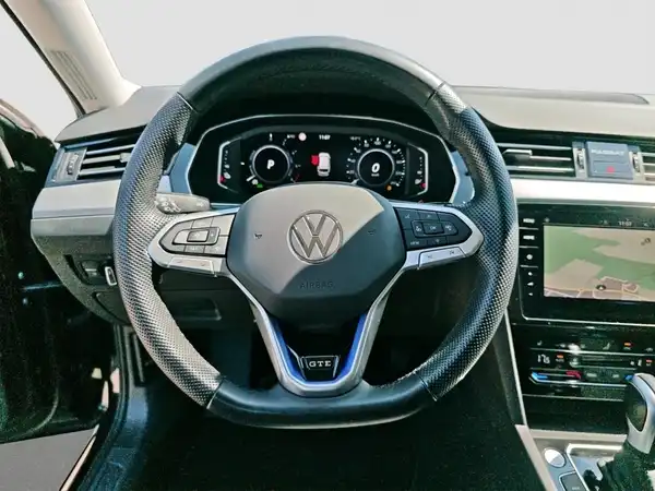 VW PASSAT VARIANT (11/16)
