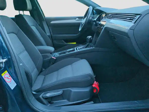 VW PASSAT VARIANT (14/16)