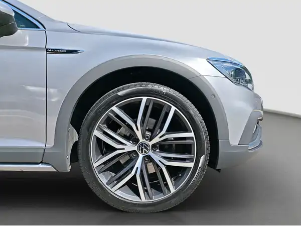 VW PASSAT VARIANT (16/16)