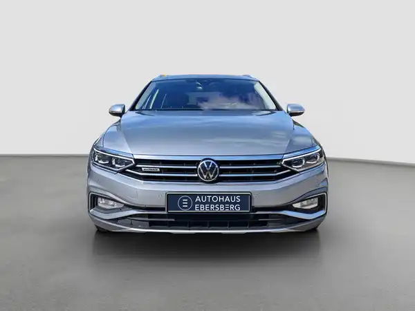 VW PASSAT VARIANT (3/16)