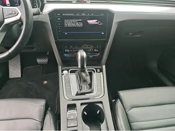 VW PASSAT VARIANT (12/16)