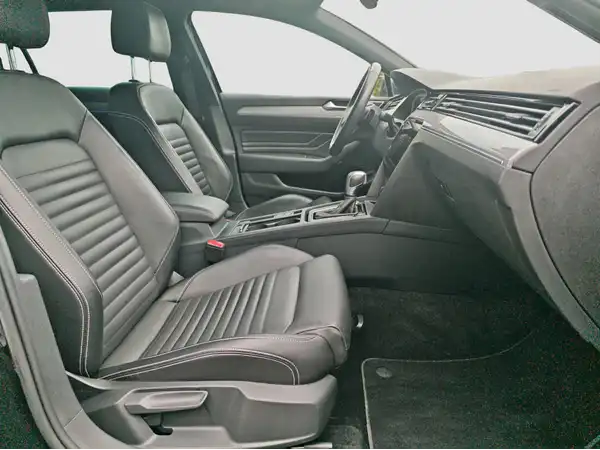 VW PASSAT VARIANT (14/16)