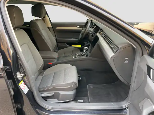 VW PASSAT VARIANT (14/16)