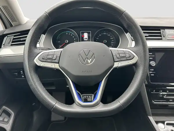 VW PASSAT VARIANT (11/15)