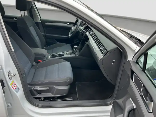 VW PASSAT VARIANT (14/15)