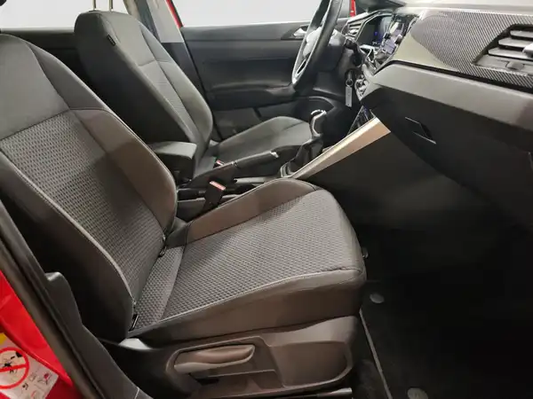VW POLO (14/17)