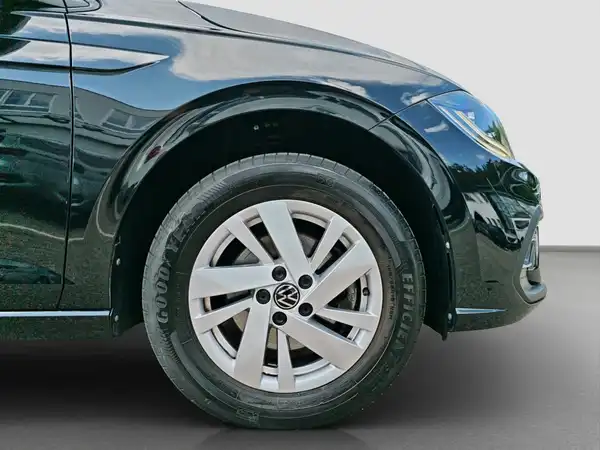 VW POLO (16/16)