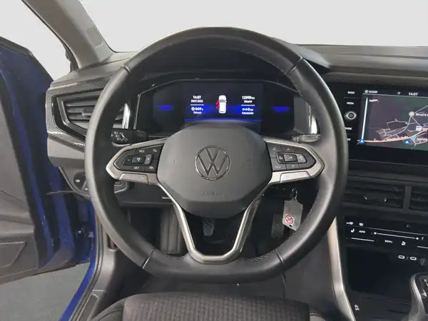 VW POLO (11/16)