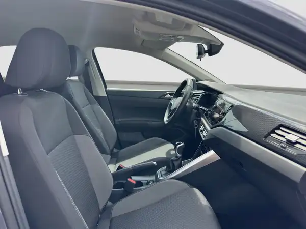 VW POLO (14/16)