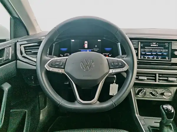 VW POLO (11/16)